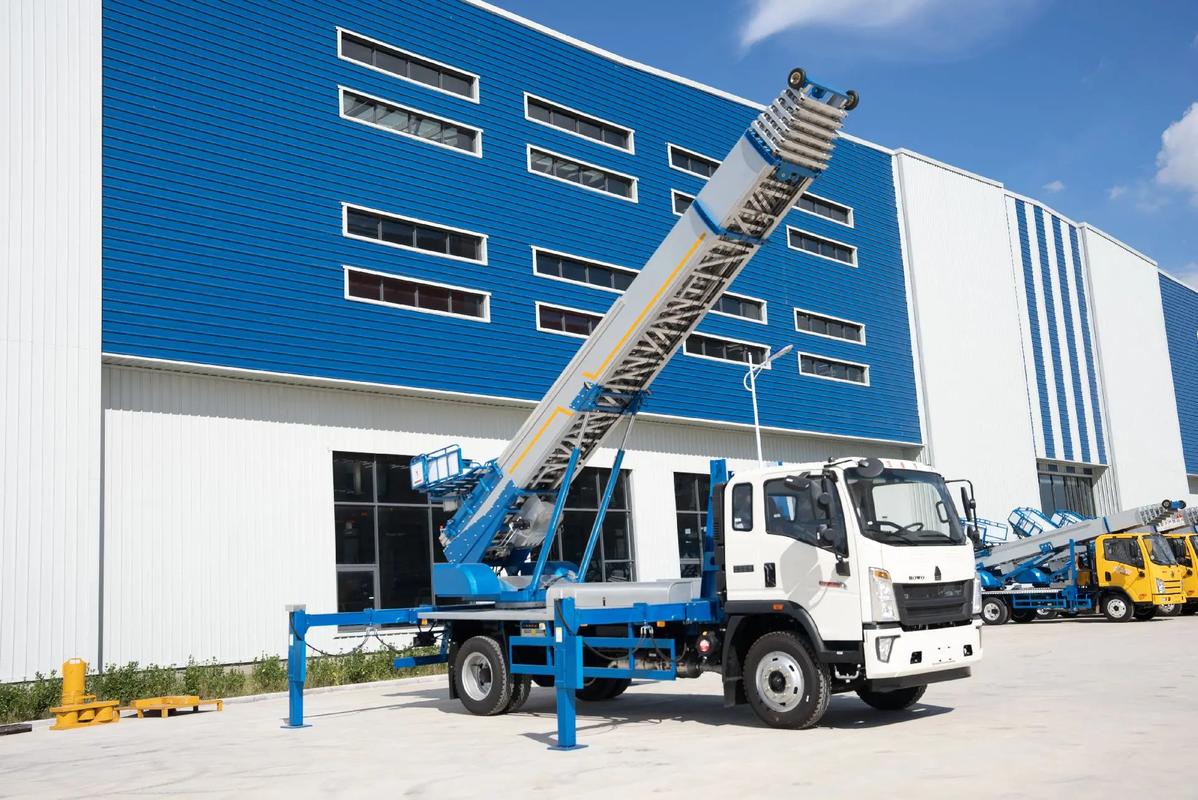 长顺小型云梯车上料车租赁多少钱